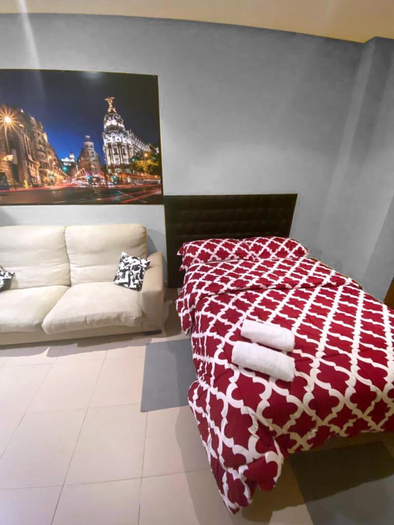 מדריד Callao - Apartaments The Palmer House מראה חיצוני תמונה